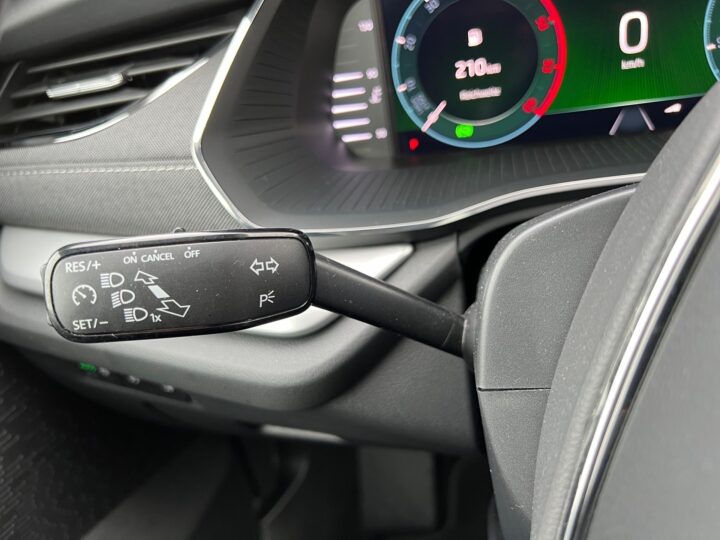 Abbildung Fahrzeugdetailansicht Skoda Octavia - Nr. 41