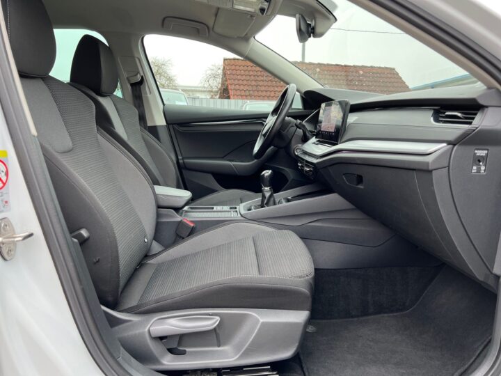 Abbildung Fahrzeugdetailansicht Skoda Octavia - Nr. 32