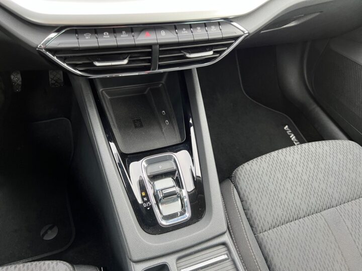 Abbildung Fahrzeugdetailansicht Skoda Octavia - Nr. 28