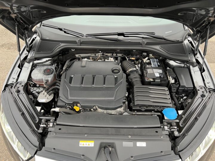 Abbildung Fahrzeugdetailansicht Skoda Octavia - Nr. 35