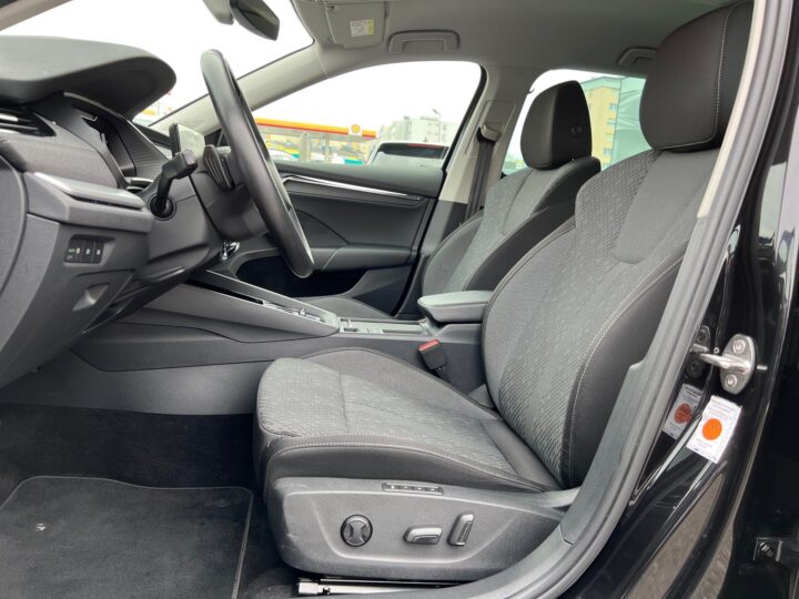 Abbildung Fahrzeugdetailansicht Skoda Octavia - Nr. 12