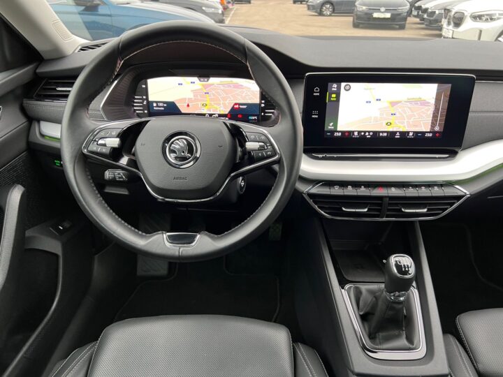 Abbildung Fahrzeugdetailansicht Skoda Octavia - Nr. 10