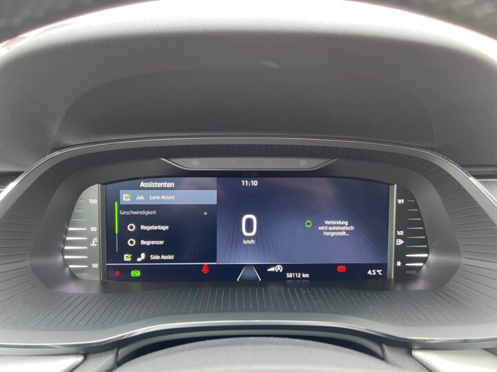 Abbildung Fahrzeugdetailansicht Skoda Octavia - Nr. 17