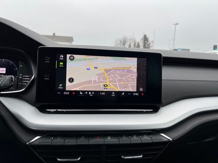 Abbildung Fahrzeugdetailansicht Skoda Octavia - Nr. 22