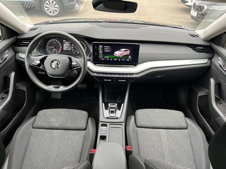 Abbildung Fahrzeugdetailansicht Skoda Octavia - Nr. 9